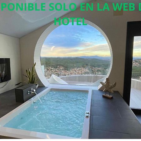 Hotel Petit Mirador Torrelles De Llobregat Exterior foto