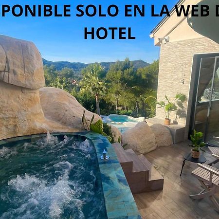 Hotel Petit Mirador Torrelles De Llobregat Exterior foto