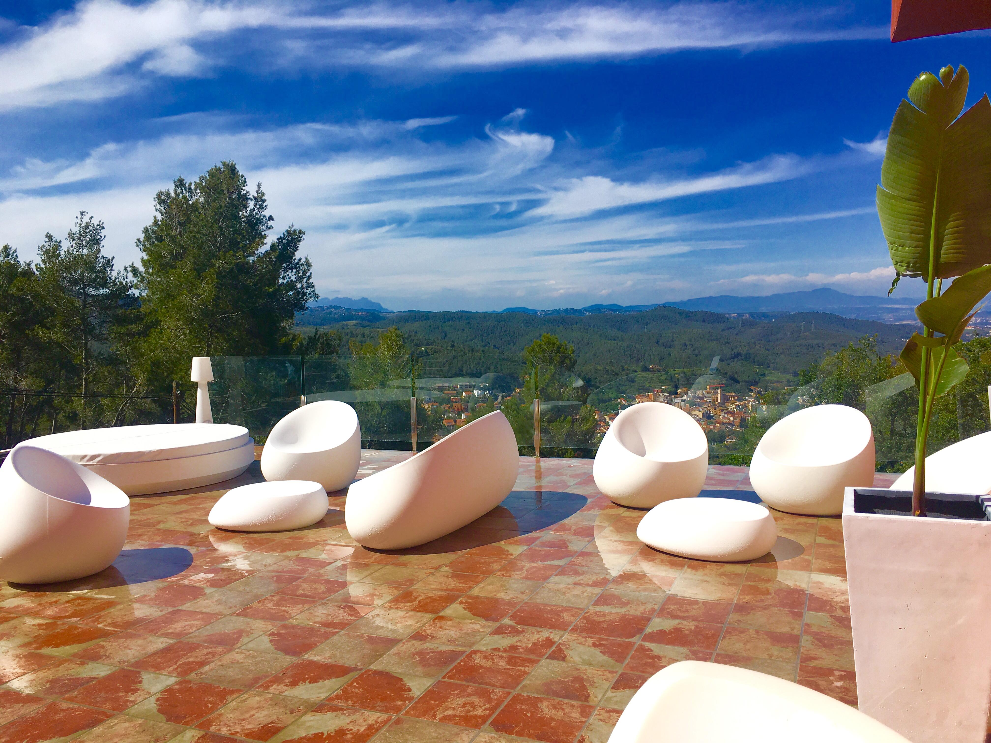 Hotel Petit Mirador Torrelles De Llobregat Exterior foto
